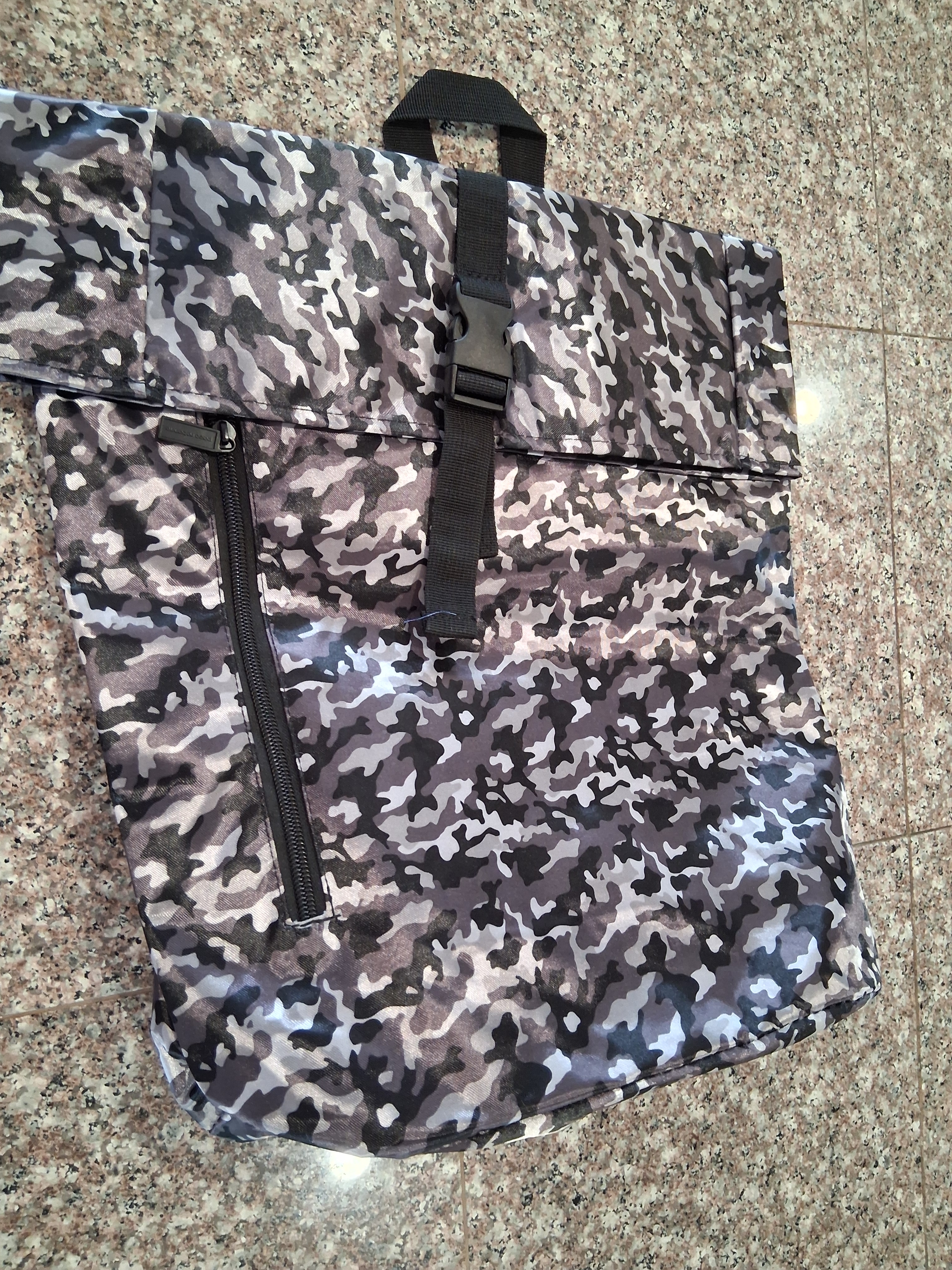 Camouflage Top Backpack  Grey Camo Brand New Was A Gwp